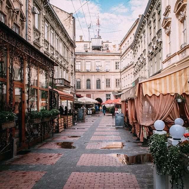 The Phantom Of The Opera Львов Экстерьер фото
